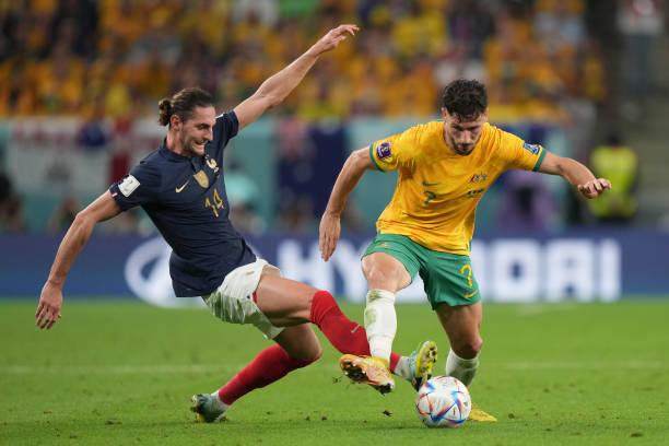 在真强队法国和伪强队阿根廷之间差了一个拉比奥