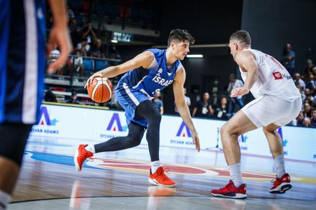 开云下载-男篮欧锦赛不只有MVP大战 这十位年轻人值得期待