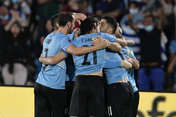 开云官网-从塔瓦雷斯4连败到阿隆索2连胜 乌拉圭又有戏了！