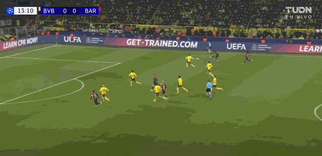 【欧冠】多特2比3巴萨，吉拉西、费兰·托雷斯梅开二度