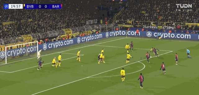 【欧冠】多特2比3巴萨，吉拉西、费兰·托雷斯梅开二度