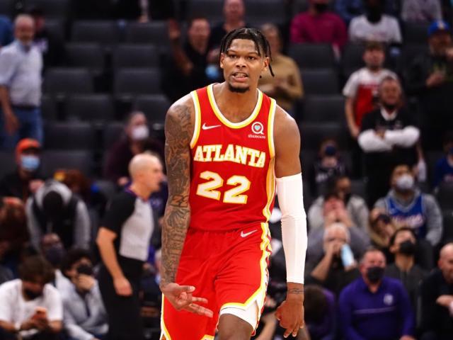 开云下载-NBA流言：比尔离队传言已消失 76人仍盼西蒙斯归队